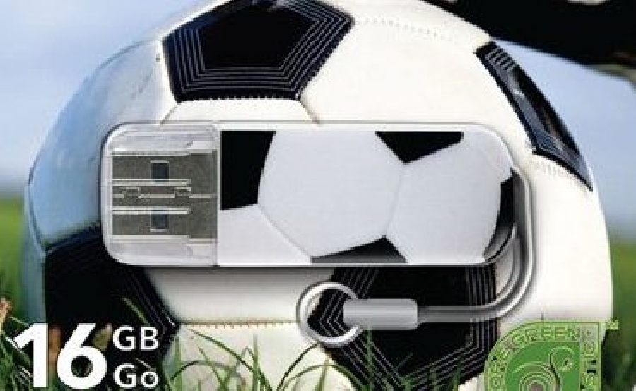 Flash Drive 16GB Verbatim mini football